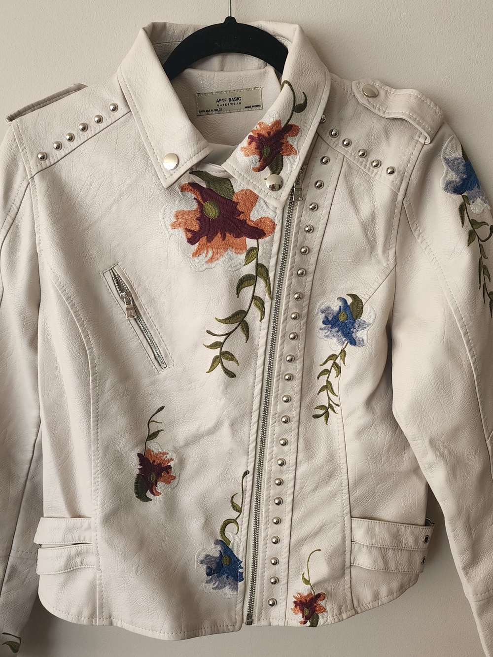 Y2K White Faux Leather Floral Embroidered Studded Moto Jacket XL - Picture 3 of 11